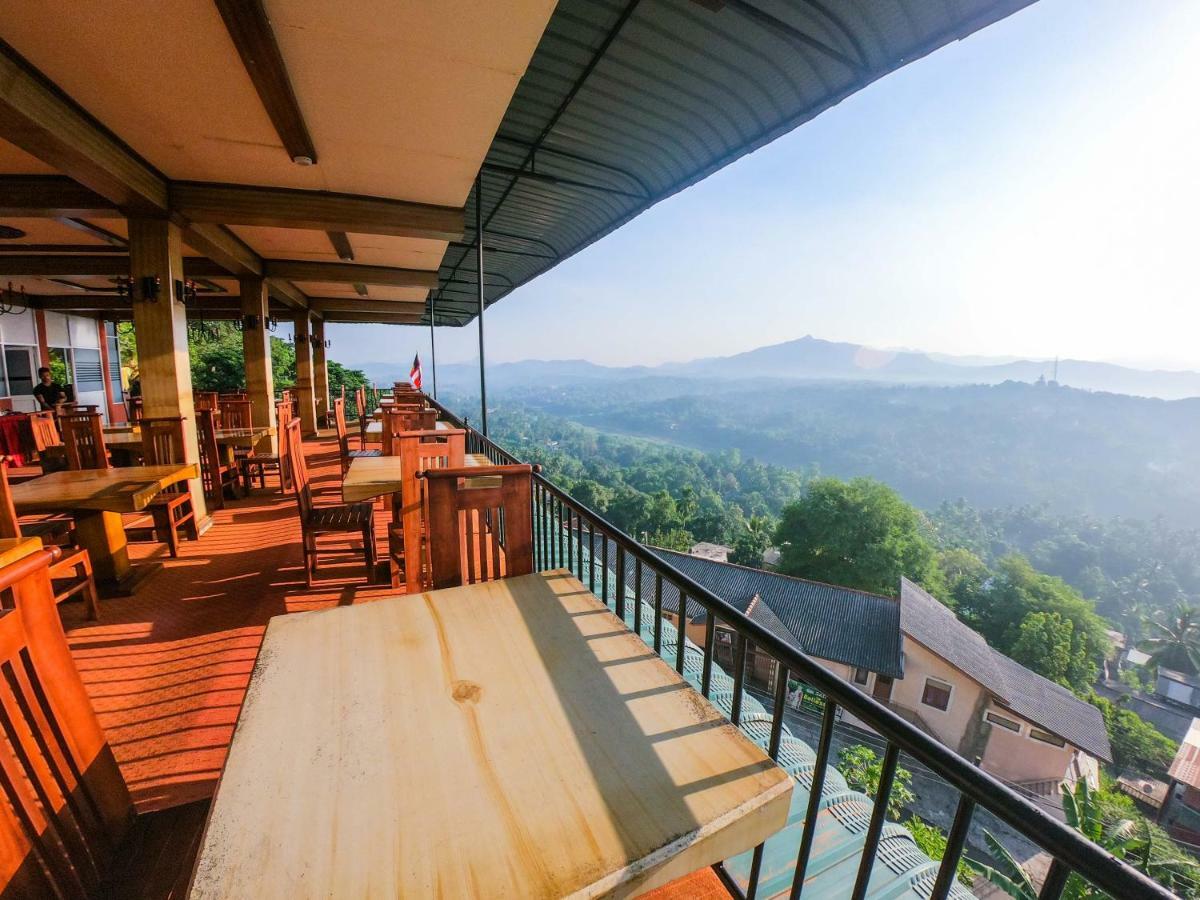 Romance Hills Hotel Kandy Buitenkant foto