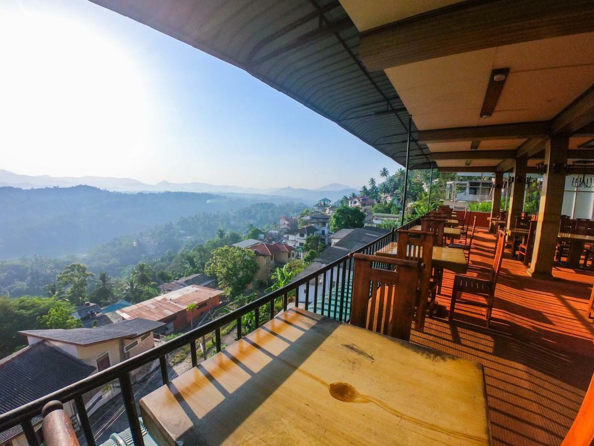 Romance Hills Hotel Kandy Buitenkant foto